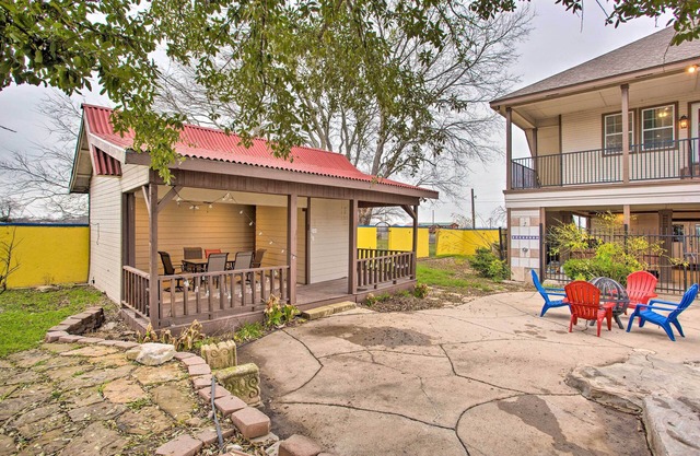 Spacious Vacation Home: 10 Mi to Lavon Lake!