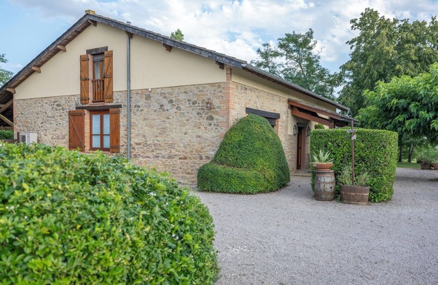 Spacious villa with large pool in quiet location with views.