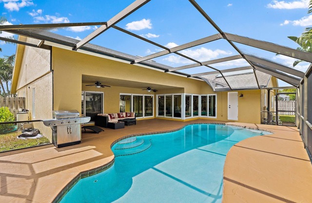 Spacious Wellington Villa with heated pool