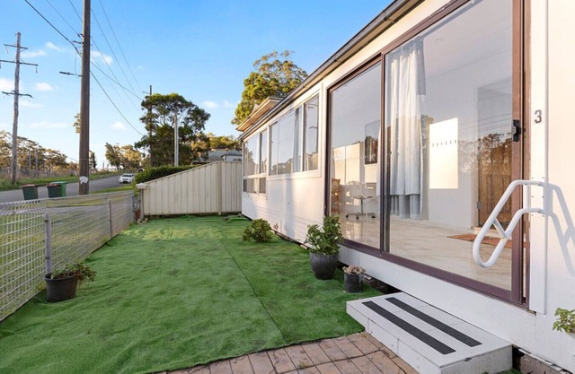 Spacious Wyong Getaway