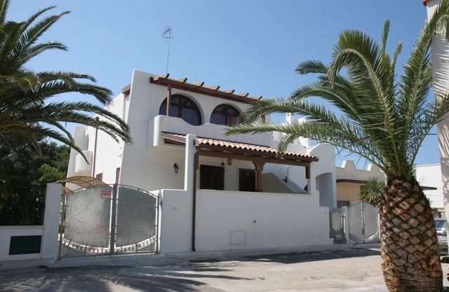 Specchiolla: holiday house 50mt from the beach newly built