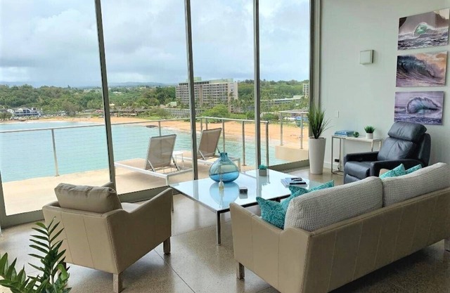 Spectacular Oceanfront Penthouse, AC, Sleeps 6