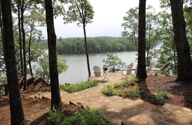 Spectacular views, boat rental, dock, game room- guests love beauty + comfort