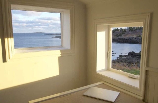 Spectacularly situated on the beach on the cliffs of Cape Breton with private beach