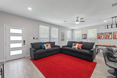 Sporty Spot - Hot Tub - Walk to AT&T Stadium