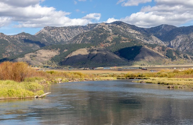 Spotted Moon Ranch - River Front - Two Bedroom Cabin
