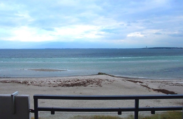 SR 13 - the view far out to sea and the beach on your doorstep