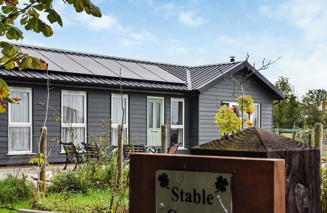 Stable Cottage - UK45134