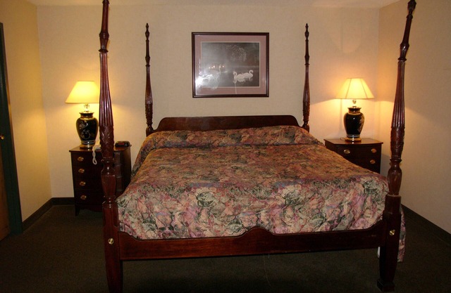 Standard King Room Non-Smoking