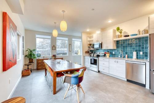 Stay Portland - Private Rooftop Flat- 14 Guests - 94 WalkScore