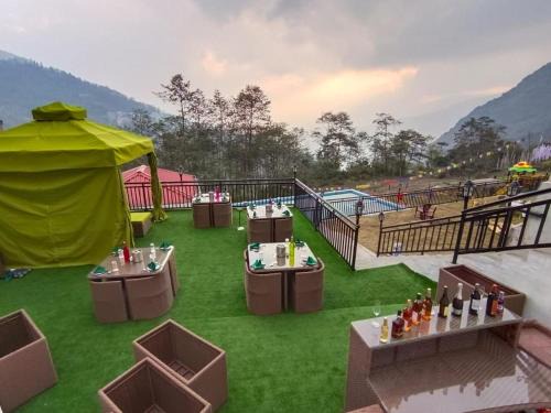 Staynest Retreat and Spa Gangtok with Parking & Swimming Pool