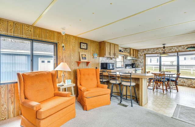 Steps to Lake Ontario: Remote Escape w/Deck & BBQ