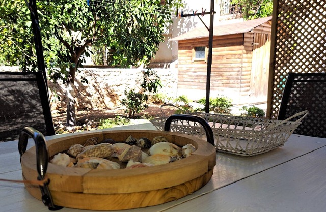 Stone cottage near the center of Kyparissia