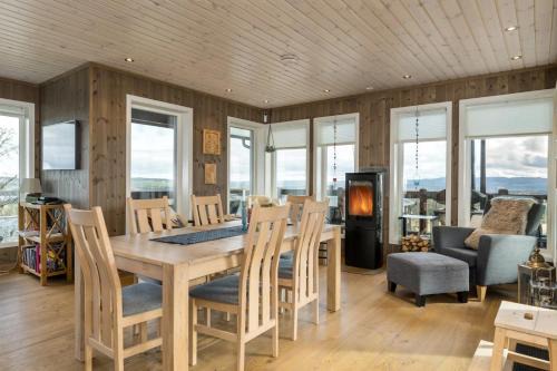Stor leilighet på Bualie, Golsfjellet