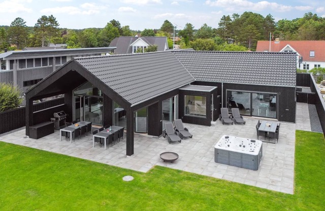 "Straale" - 50m from the sea by Interhome