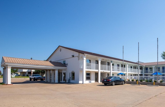 Studio 6 Bryan, TX - University Area