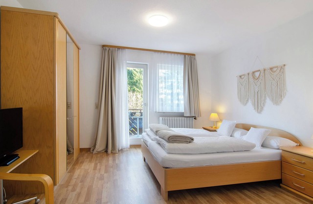 Studio Apartment 'Nr 8' with Shared Terrace, Shared Garden and Wi-Fi