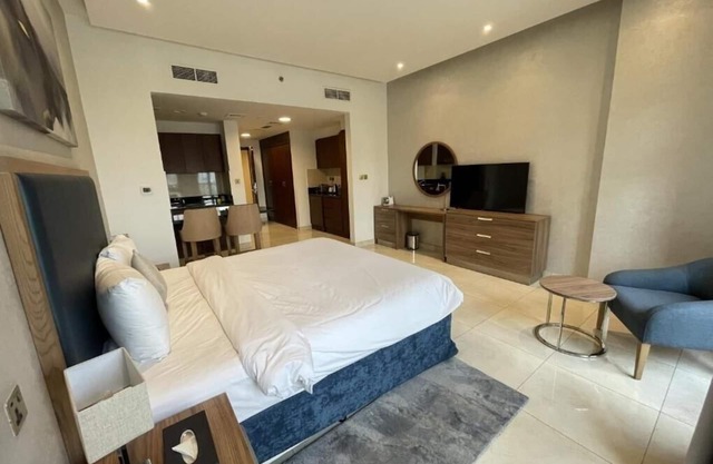 Studio Apartment Near Jaddaf Metro