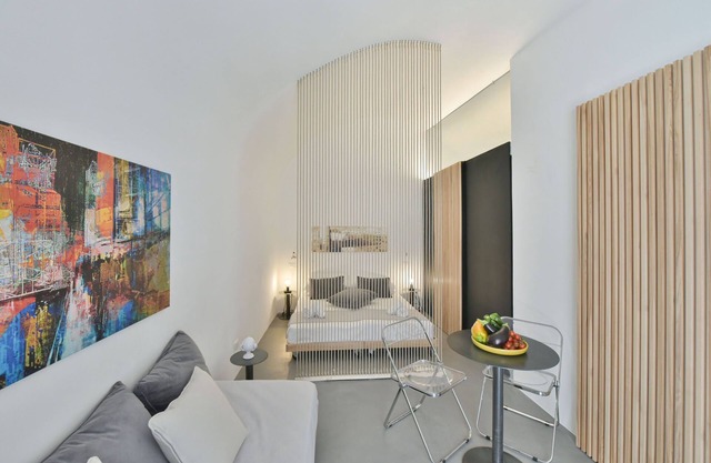 Studio Apartment “Voltabianca Suite” in Central Location with Wi-Fi