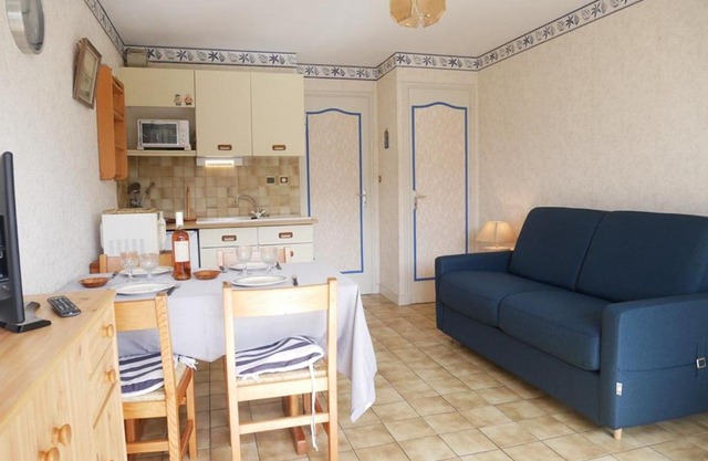 Studio cabine à 50m de la plage avec terrasse et parking, Carnac - FR-1-477-119
