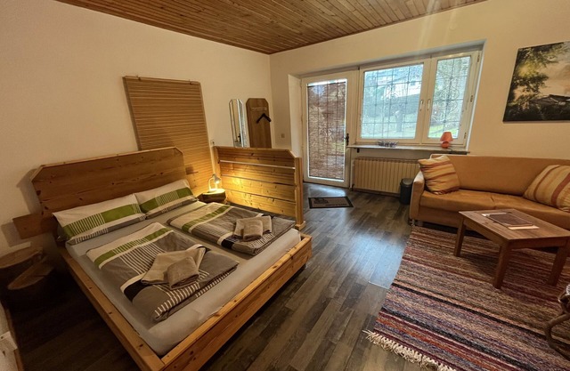 Studio-Classic-Private Bathroom-Garden view
