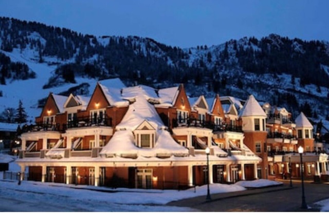Studio Condo in the Heart of Aspen