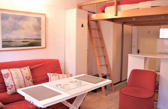 Studio confortable avec terrasse à Pra Loup, proche pistes - FR-1-165A-70