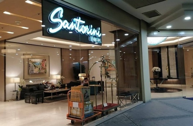 Studio Deluxe @ Sta Lucia East Grand Mall - Hotel & Residence