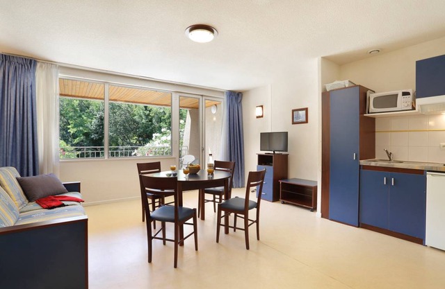 Studio flat ∙ 1 bedroom ∙ 5 guests