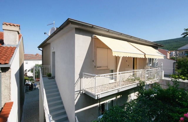 Studio flat with balcony Selce, Crikvenica (AS-5550-c)