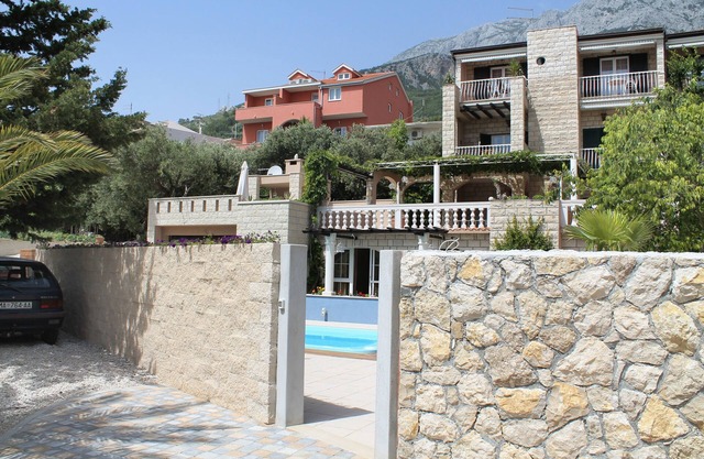 Studio flat with balcony Tučepi, Makarska (AS-6817-b)