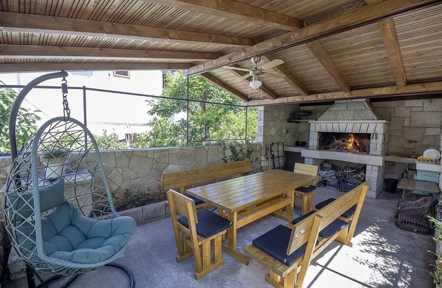 Studio flat with terrace Mali Lošinj, Lošinj (AS-20594-a)