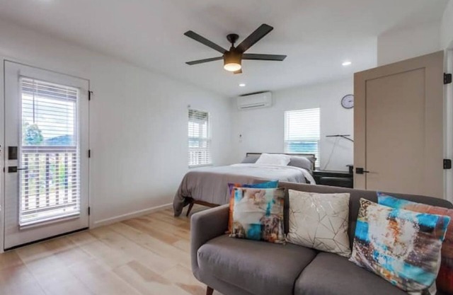 Studio near San Diego attraction with amazing views- 10 min from