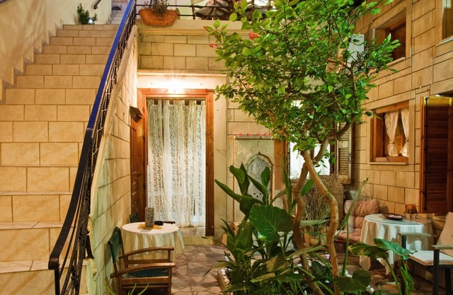 Studio with Shared Patio by Barbara Studios, near the Venetian Port