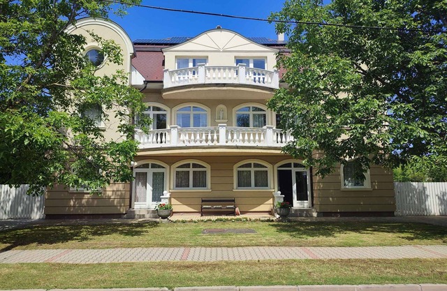 Studio with wifi and air conditioning near the beach