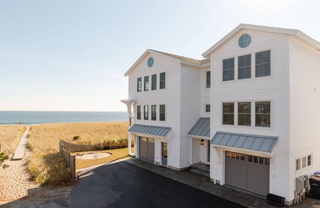 Stunning Beachfront Dream Home
