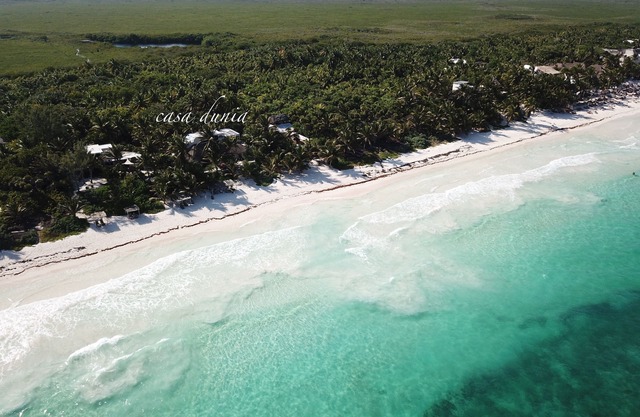 Stunning Beachfront Villa, Amazing Views, Ideal Location, Great for Families