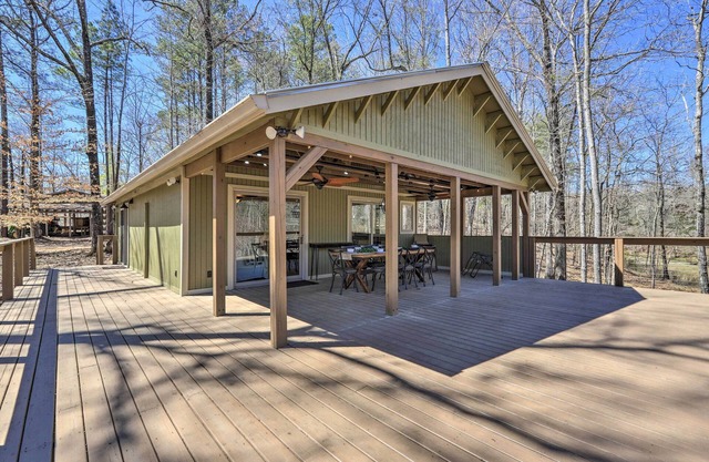 Stunning Culloden Cabin with Deck & Creek View!