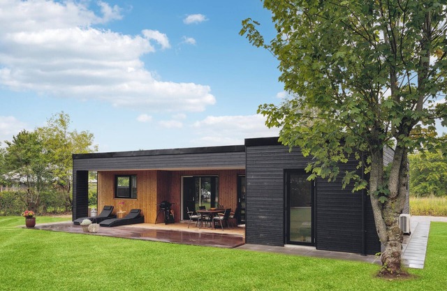 Stunning home in Fårvang with WiFi