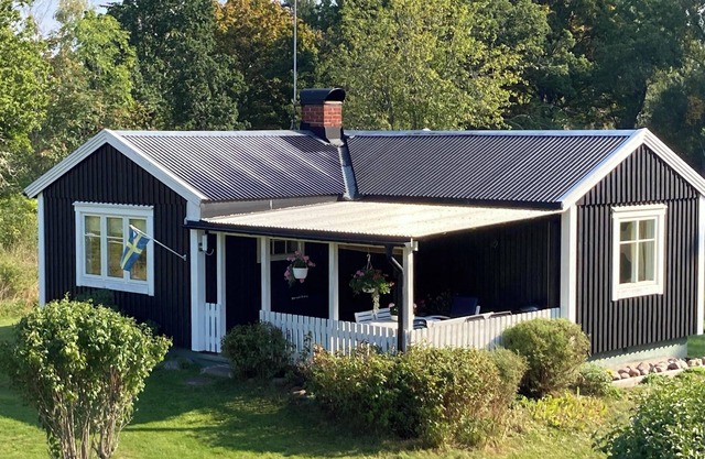 Stunning home in Oskarshamn with 2 Bedrooms and WiFi
