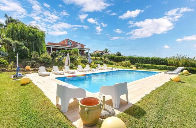 Stunning home in Partinico (PA)