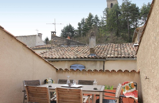 Stunning home in Reillanne with WiFi