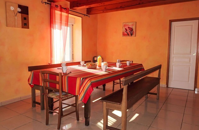 Stunning private villa for 8 people with WIFI, TV, terrace and parking