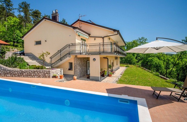 Stunning private villa with A/C, WIFI, private pool, TV, terrace, pets allowed and panoramic view