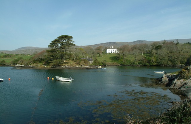 Stunning south facing coastal location overlooking the sea, catering available
