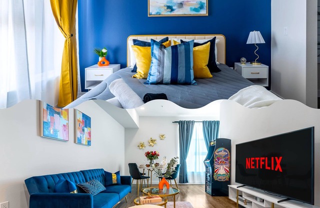 Stylish 1BD Retreat in Hollywood Pool&Free Parking