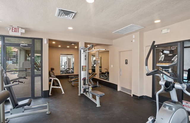 Stylish 2 Bedroom Condo with Beautiful Amenities