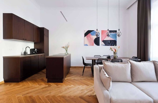 Stylish 3-Bedroom Apartment
