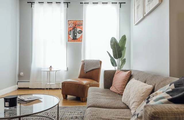 Stylish Apt 40 mins from NYC - TV/Laundry/Parking