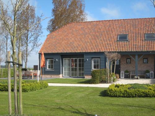 Stylish Holiday Zuidzande Sauna 